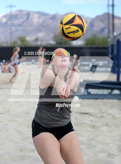 Thumbnail 1 in Salpointe Catholic vs O'Connor (CatBox Classic Beach Invitational) photogallery.