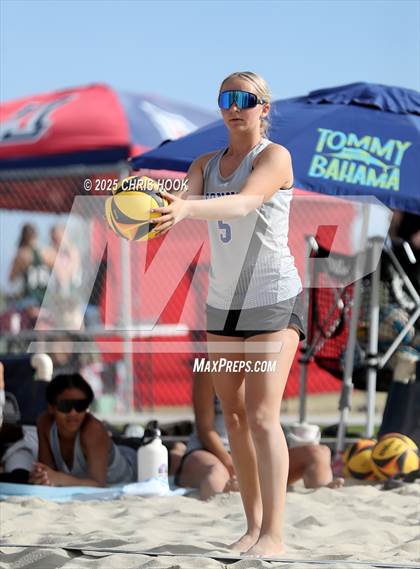 Thumbnail 2 in Salpointe Catholic vs O'Connor (CatBox Classic Beach Invitational) photogallery.