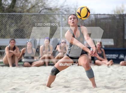 Thumbnail 1 in Salpointe Catholic vs O'Connor (CatBox Classic Beach Invitational) photogallery.