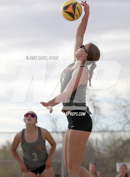 Thumbnail 2 in Salpointe Catholic vs O'Connor (CatBox Classic Beach Invitational) photogallery.