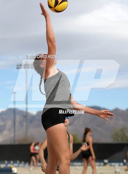Thumbnail 3 in Salpointe Catholic vs O'Connor (CatBox Classic Beach Invitational) photogallery.
