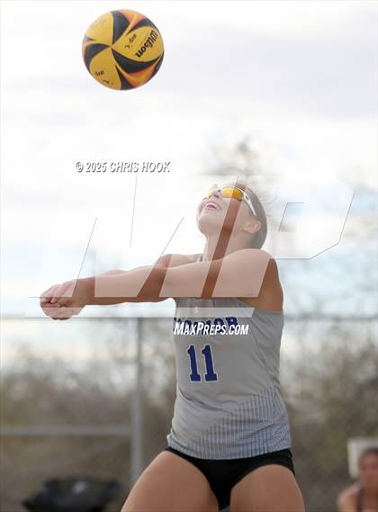 Thumbnail 3 in Salpointe Catholic vs O'Connor (CatBox Classic Beach Invitational) photogallery.