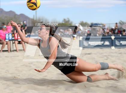 Thumbnail 3 in Salpointe Catholic vs O'Connor (CatBox Classic Beach Invitational) photogallery.