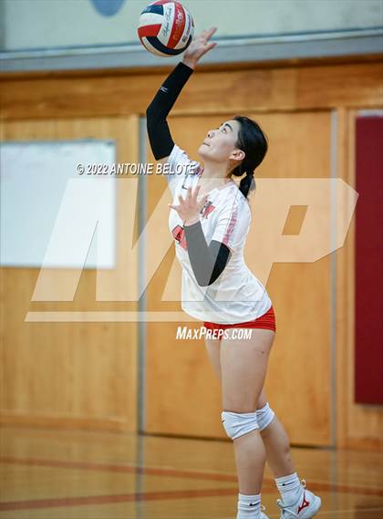 Thumbnail 1 in Harvard-Westlake @ Woodrow Wilson photogallery.