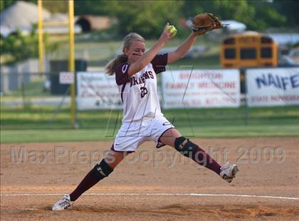 Thumbnail 2 in Collierville vs. Brighton (Region 7AAA Final) photogallery.