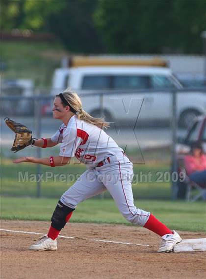 Thumbnail 3 in Collierville vs. Brighton (Region 7AAA Final) photogallery.