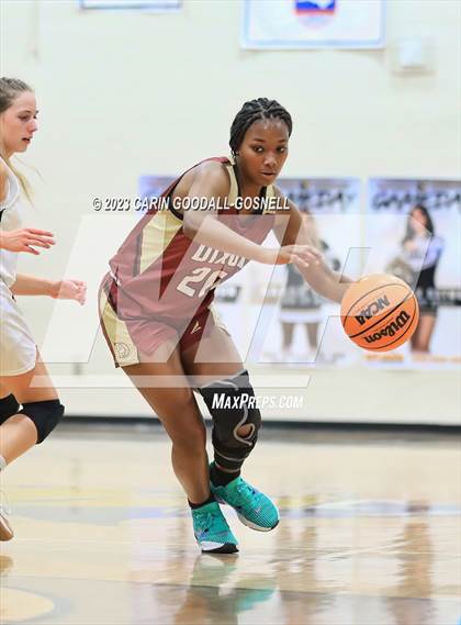 Thumbnail 1 in Dixon @ Croatan photogallery.