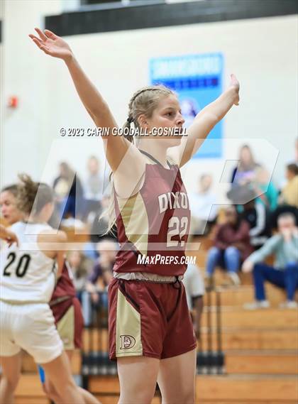 Thumbnail 3 in Dixon @ Croatan photogallery.