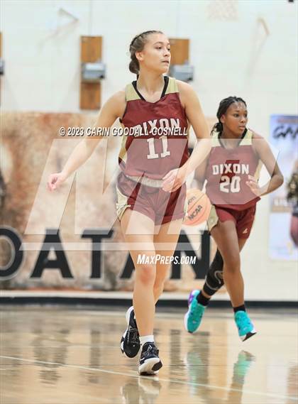 Thumbnail 3 in Dixon @ Croatan photogallery.