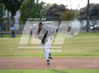 Thumbnail 1 in Gabrielino @ Rosemead photogallery.
