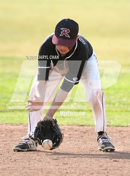 Thumbnail 1 in Gabrielino @ Rosemead photogallery.
