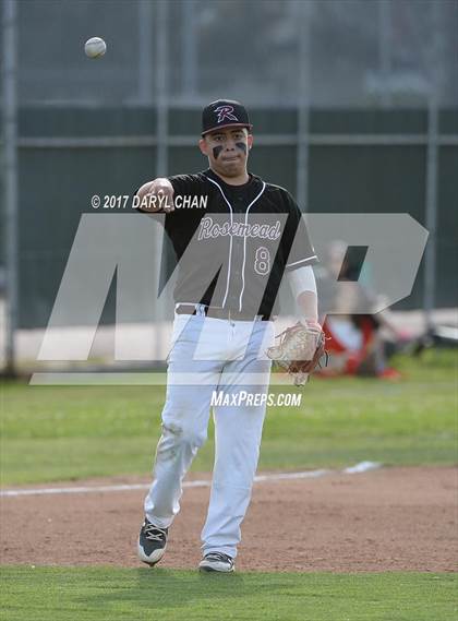 Thumbnail 1 in Gabrielino @ Rosemead photogallery.
