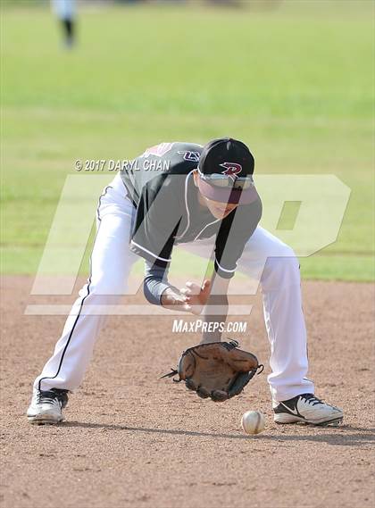 Thumbnail 1 in Gabrielino @ Rosemead photogallery.