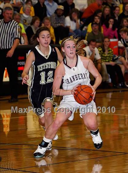 Thumbnail 1 in Keystone vs. Cranberry Area (PIAA District 9 AA Semifinals) photogallery.