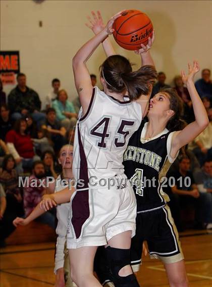 Thumbnail 1 in Keystone vs. Cranberry Area (PIAA District 9 AA Semifinals) photogallery.