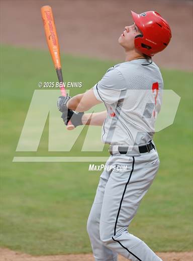 null - Photo 01