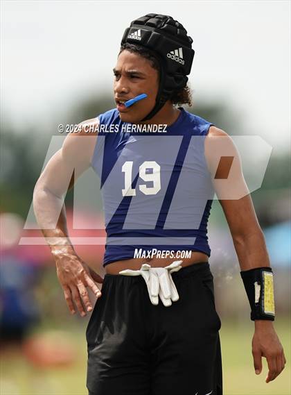 Thumbnail 3 in Decatur vs Yoakum (Texas State 7 on 7 Tournament) photogallery.