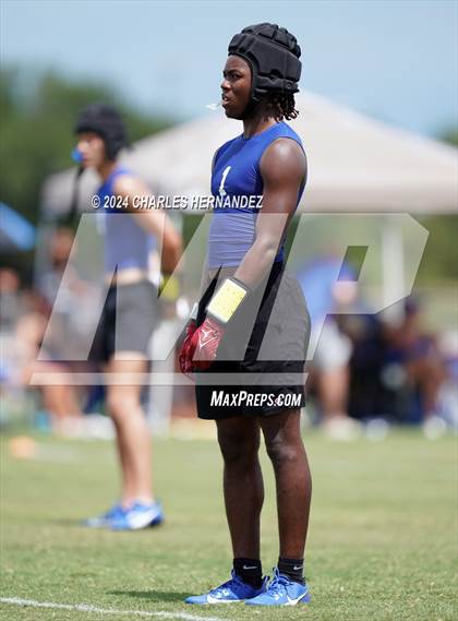 Thumbnail 3 in Decatur vs Yoakum (Texas State 7 on 7 Tournament) photogallery.