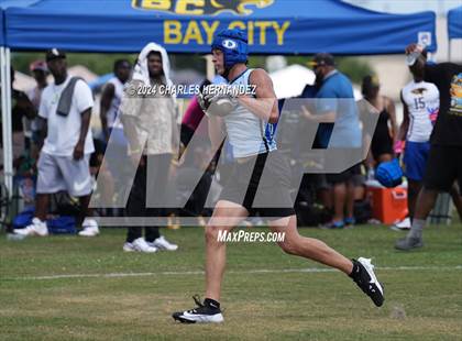 Thumbnail 3 in Decatur vs Yoakum (Texas State 7 on 7 Tournament) photogallery.