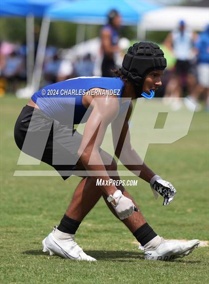 Thumbnail 2 in Decatur vs Yoakum (Texas State 7 on 7 Tournament) photogallery.