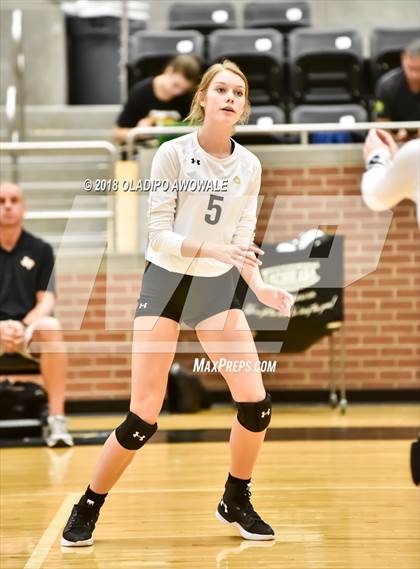 Thumbnail 1 in Crandall vs. Greenville photogallery.