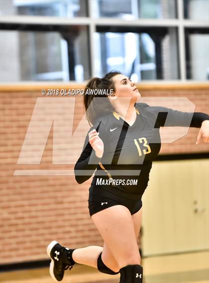 Thumbnail 3 in Crandall vs. Greenville photogallery.