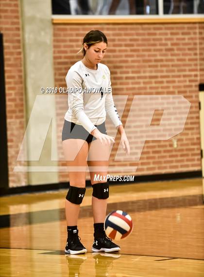 Thumbnail 3 in Crandall vs. Greenville photogallery.