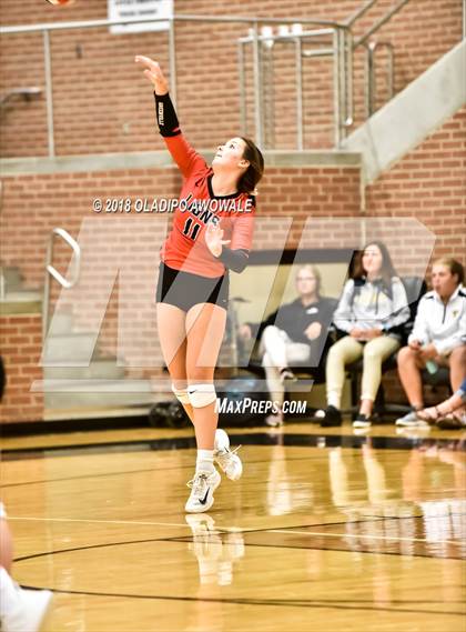 Thumbnail 2 in Crandall vs. Greenville photogallery.