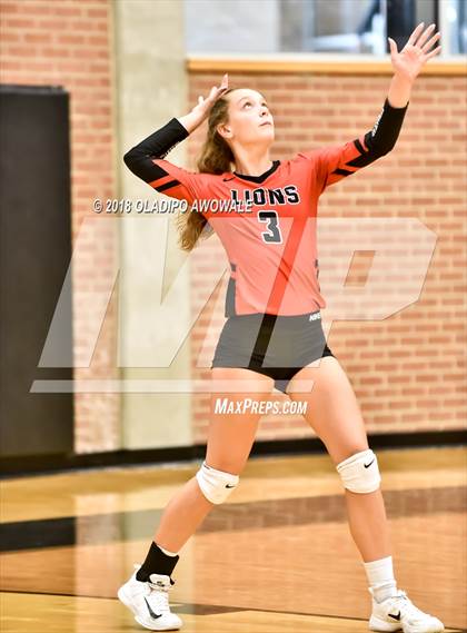 Thumbnail 3 in Crandall vs. Greenville photogallery.