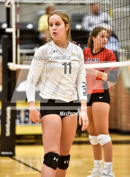Thumbnail 3 in Crandall vs. Greenville photogallery.