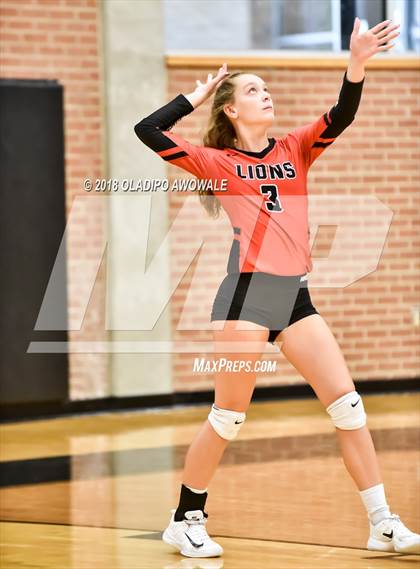 Thumbnail 3 in Crandall vs. Greenville photogallery.