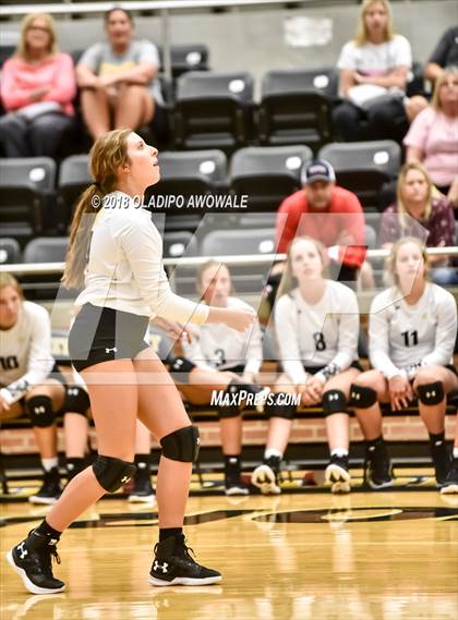 Thumbnail 2 in Crandall vs. Greenville photogallery.