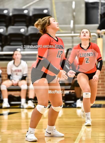 Thumbnail 2 in Crandall vs. Greenville photogallery.