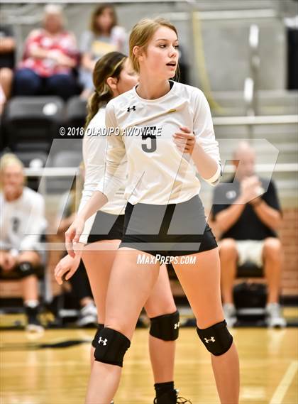 Thumbnail 3 in Crandall vs. Greenville photogallery.