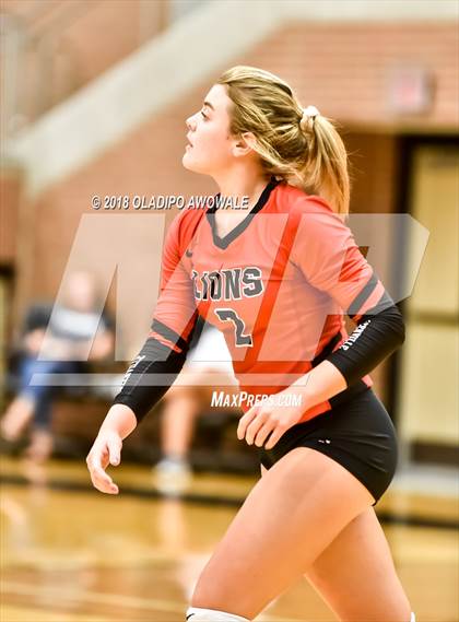 Thumbnail 2 in Crandall vs. Greenville photogallery.
