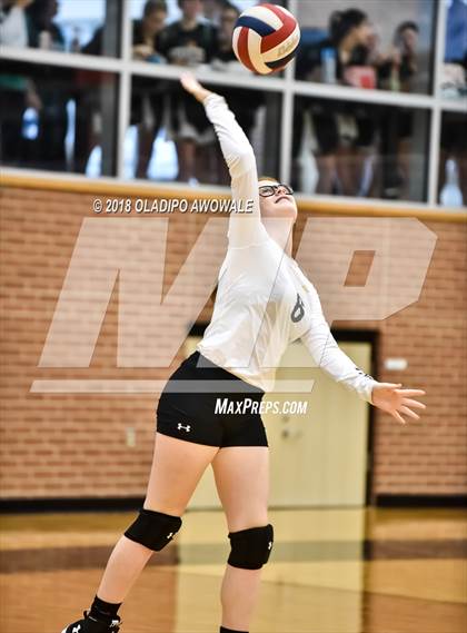 Thumbnail 3 in Crandall vs. Greenville photogallery.