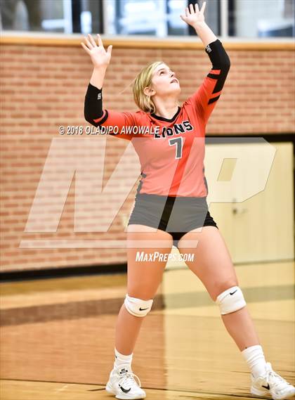 Thumbnail 1 in Crandall vs. Greenville photogallery.