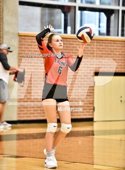 Thumbnail 2 in Crandall vs. Greenville photogallery.