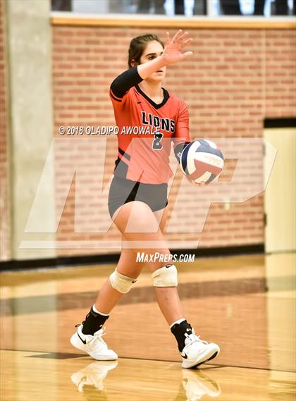 Thumbnail 2 in Crandall vs. Greenville photogallery.