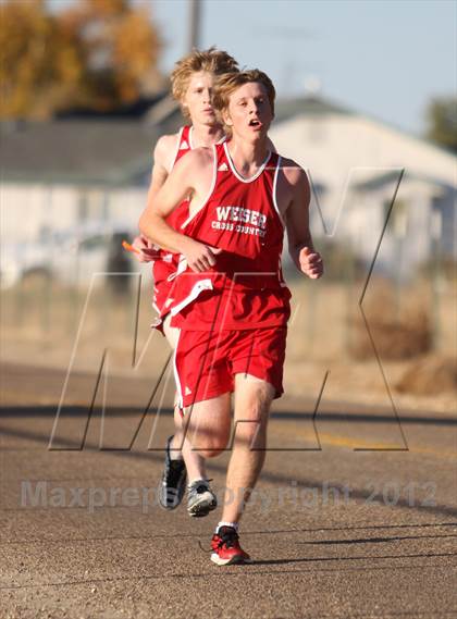Thumbnail 2 in 3A D3 District Meet photogallery.