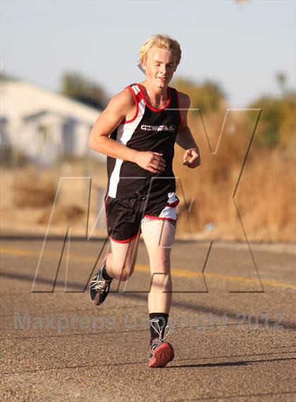 Thumbnail 3 in 3A D3 District Meet photogallery.