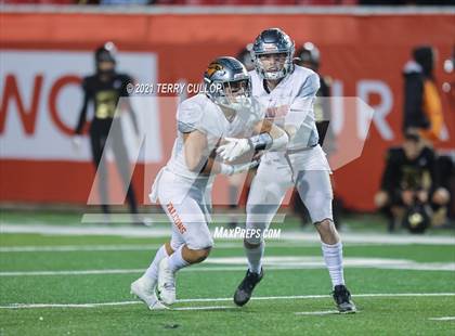 Thumbnail 1 in Skyridge vs. Lone Peak (UHSAA 6A Semifinal) photogallery.