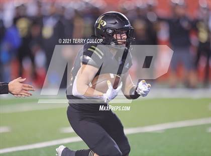 Thumbnail 3 in Skyridge vs. Lone Peak (UHSAA 6A Semifinal) photogallery.