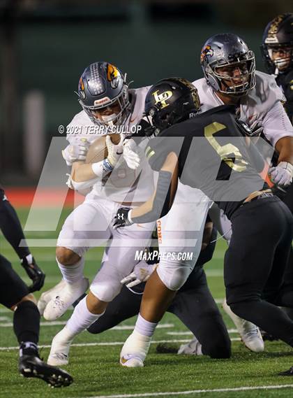 Thumbnail 1 in Skyridge vs. Lone Peak (UHSAA 6A Semifinal) photogallery.