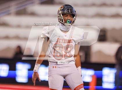 Thumbnail 2 in Skyridge vs. Lone Peak (UHSAA 6A Semifinal) photogallery.