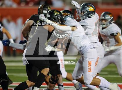 Thumbnail 1 in Skyridge vs. Lone Peak (UHSAA 6A Semifinal) photogallery.