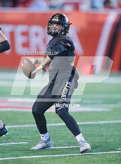 Thumbnail 1 in Skyridge vs. Lone Peak (UHSAA 6A Semifinal) photogallery.