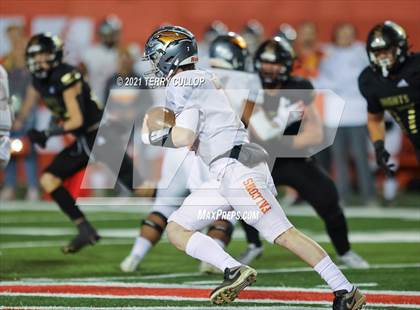 Thumbnail 3 in Skyridge vs. Lone Peak (UHSAA 6A Semifinal) photogallery.