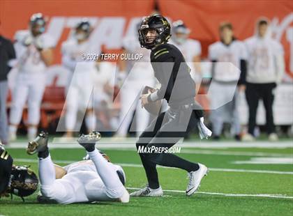 Thumbnail 3 in Skyridge vs. Lone Peak (UHSAA 6A Semifinal) photogallery.
