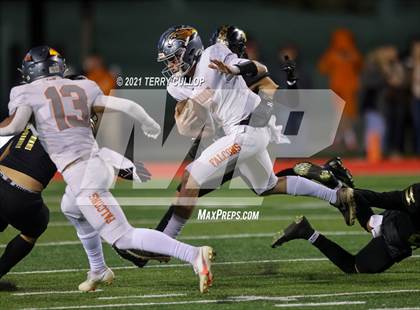 Thumbnail 1 in Skyridge vs. Lone Peak (UHSAA 6A Semifinal) photogallery.